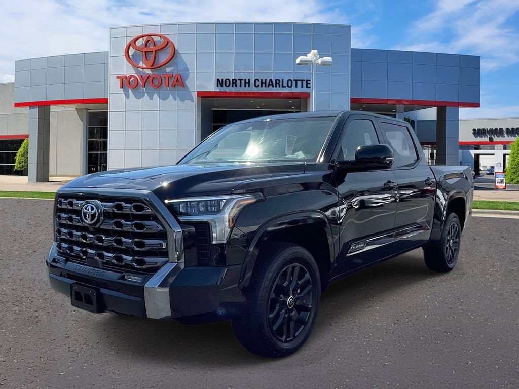 Used 2024 Toyota Tundra Platinum AWD/4WD image 5