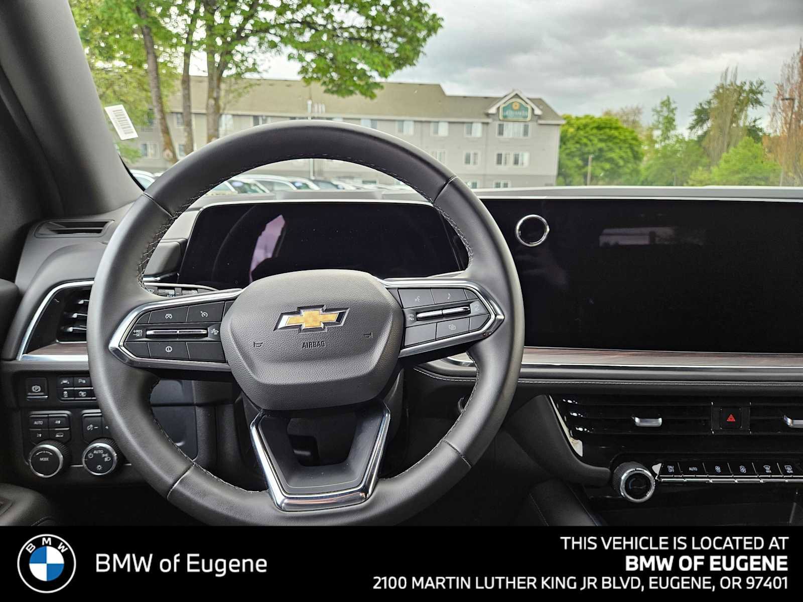 Used 2025 Chevrolet Tahoe LT image 23