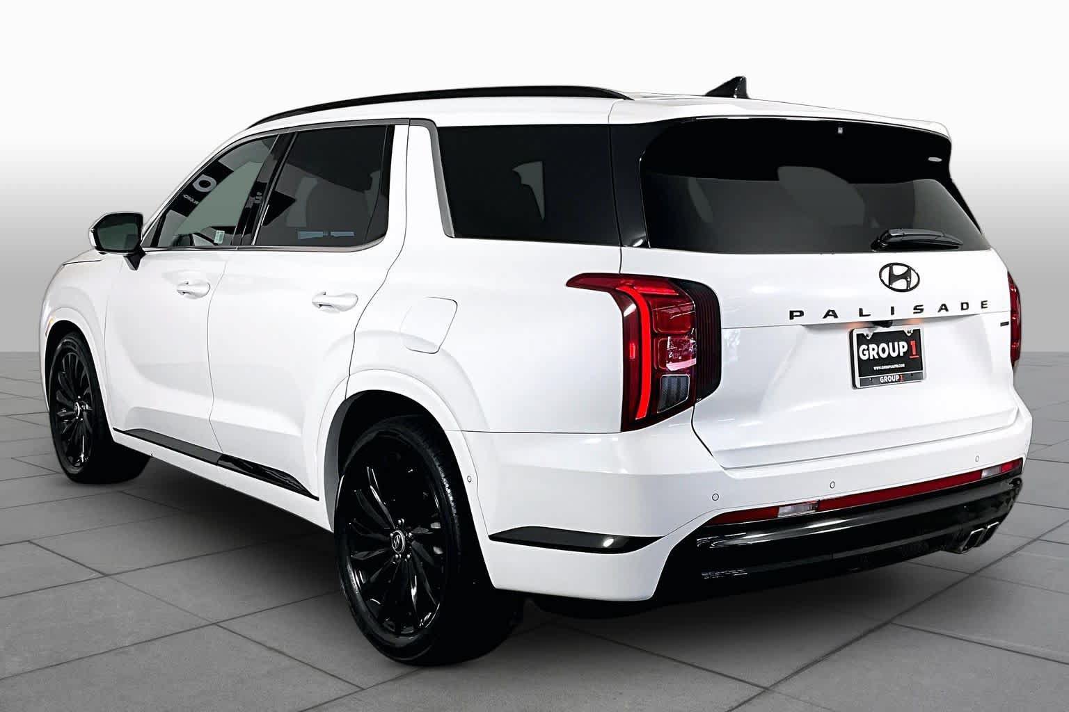 Used 2024 Hyundai Palisade Calligraphy AWD/4WD image 11