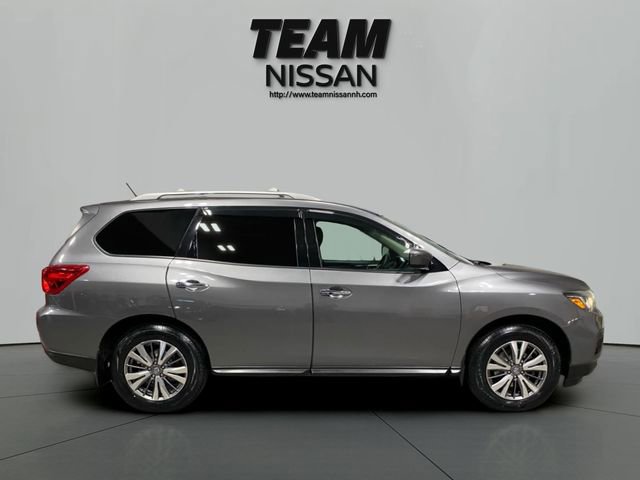 Certified 2018 Nissan Pathfinder SV AWD/4WD image 8