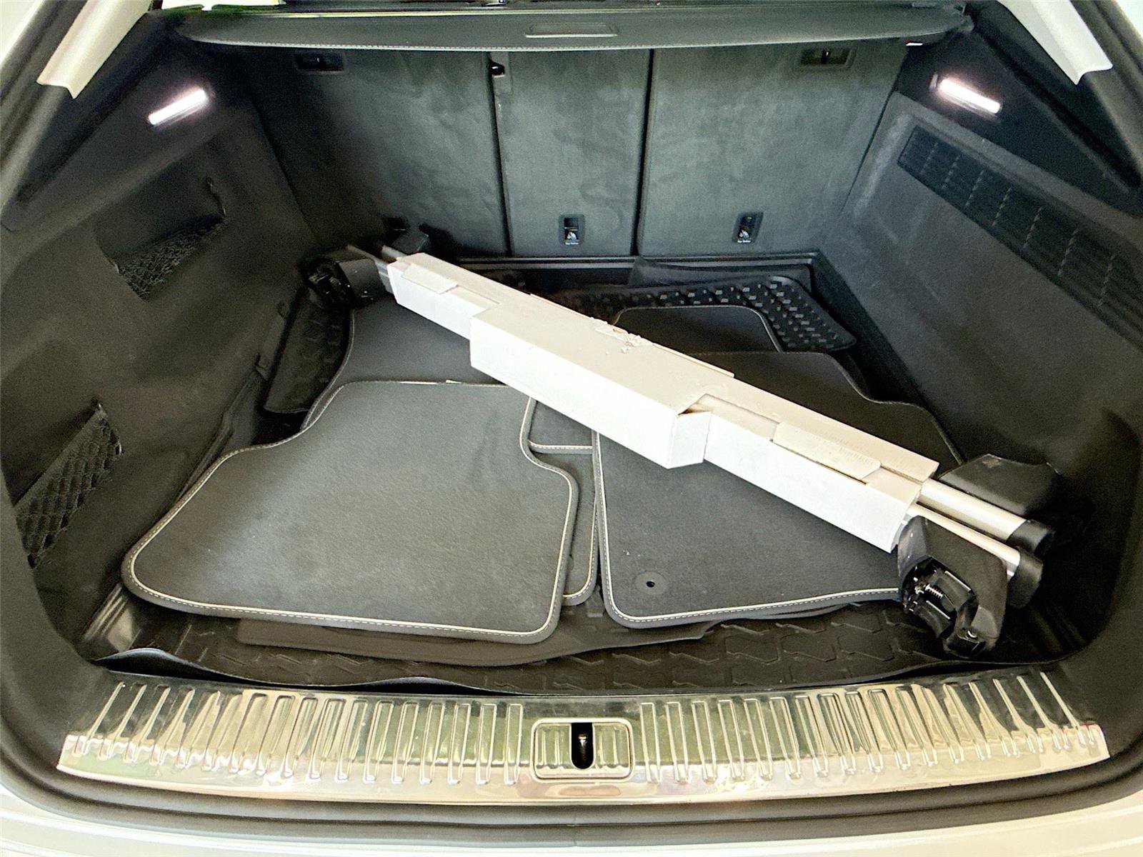 Certified 2023 Audi Q8 Premium Plus w/ Premium Plus Package image 28