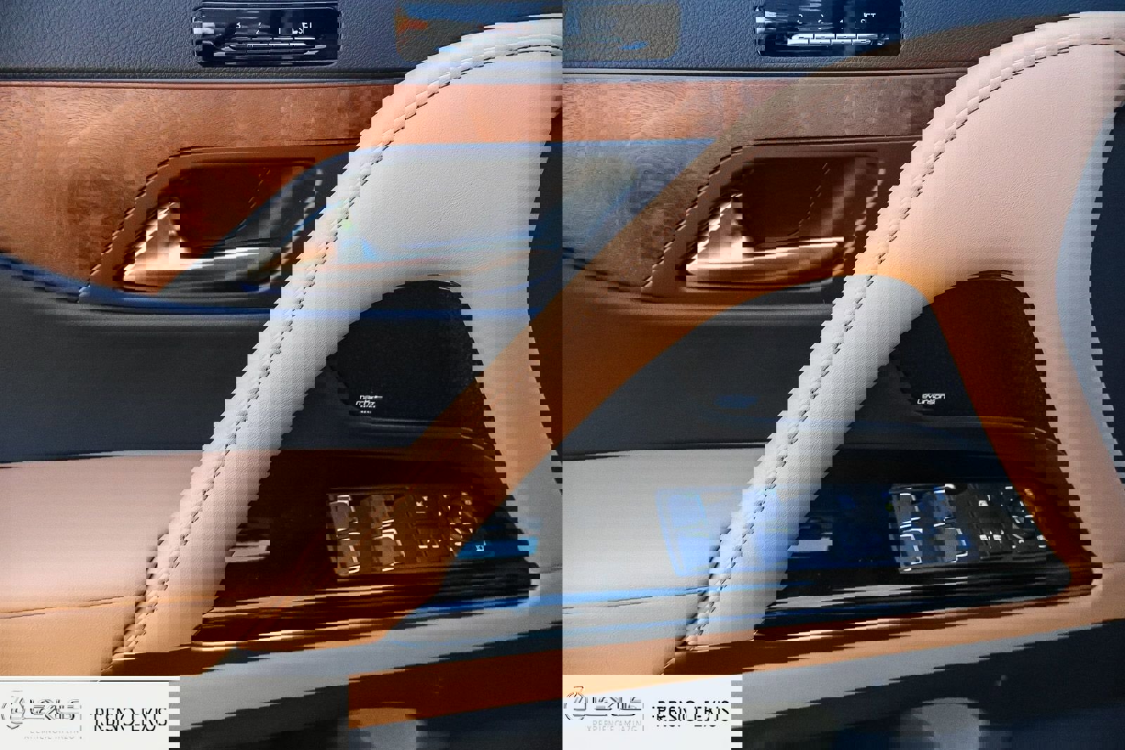 New 2026 Lexus LX 600 4WD w/ Luxury Package image 24