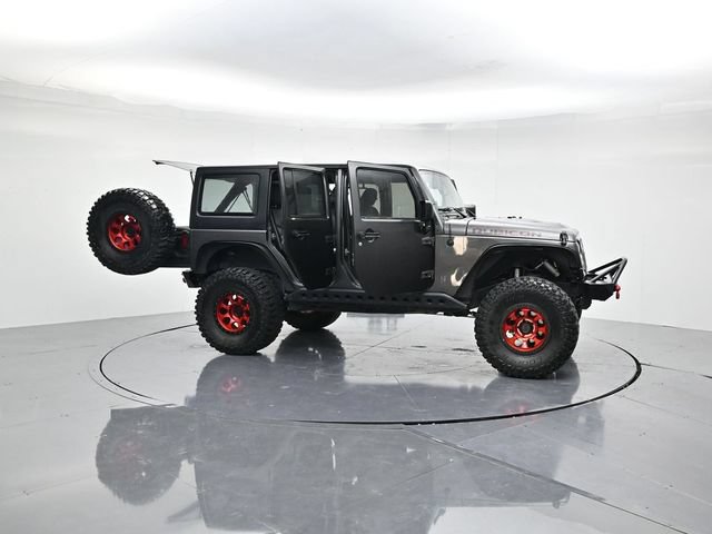 Used 2017 Jeep Wrangler Unlimited Rubicon AWD/4WD image 48