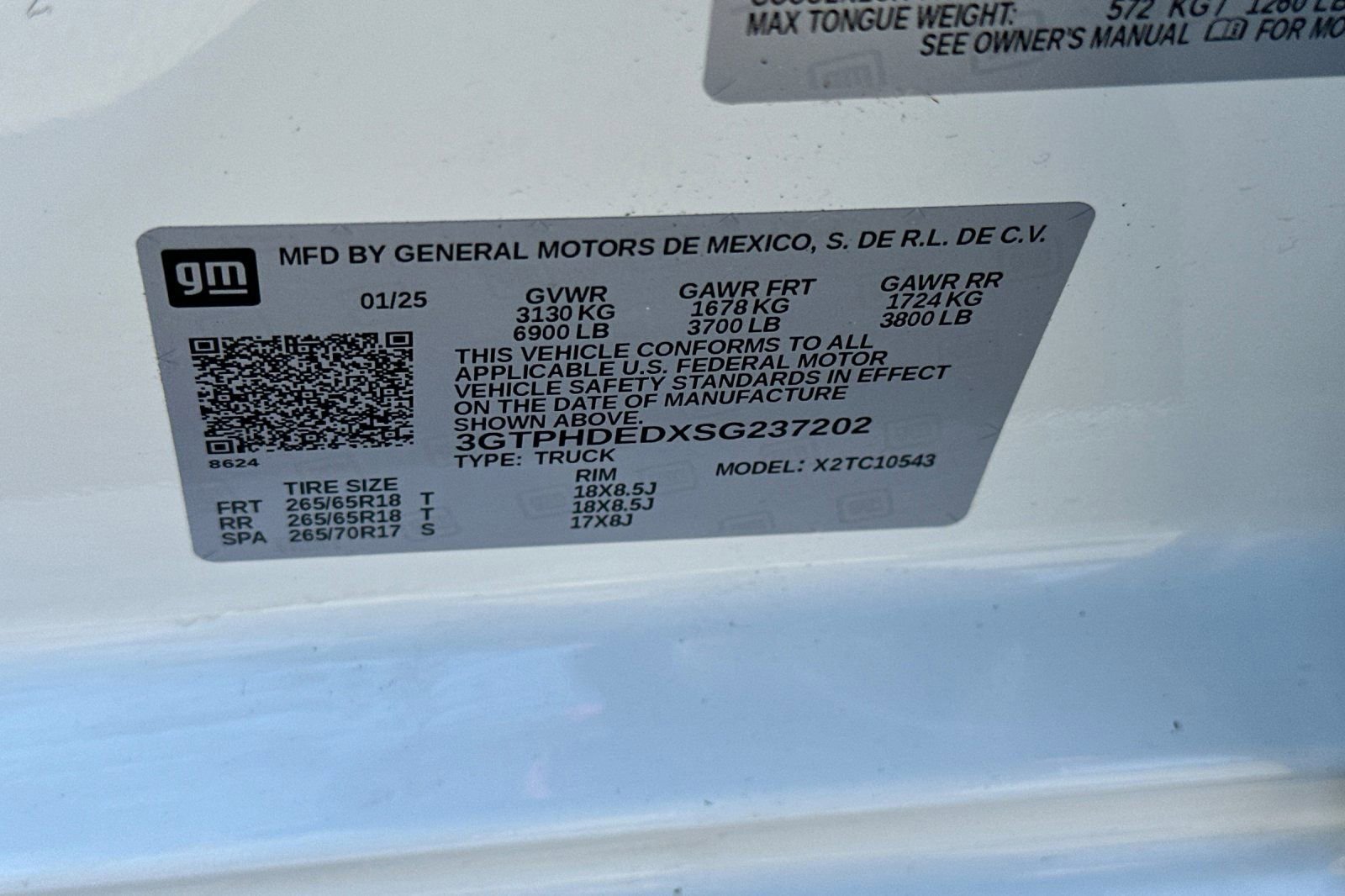 Used 2025 GMC Sierra 1500 SLT RWD image 30