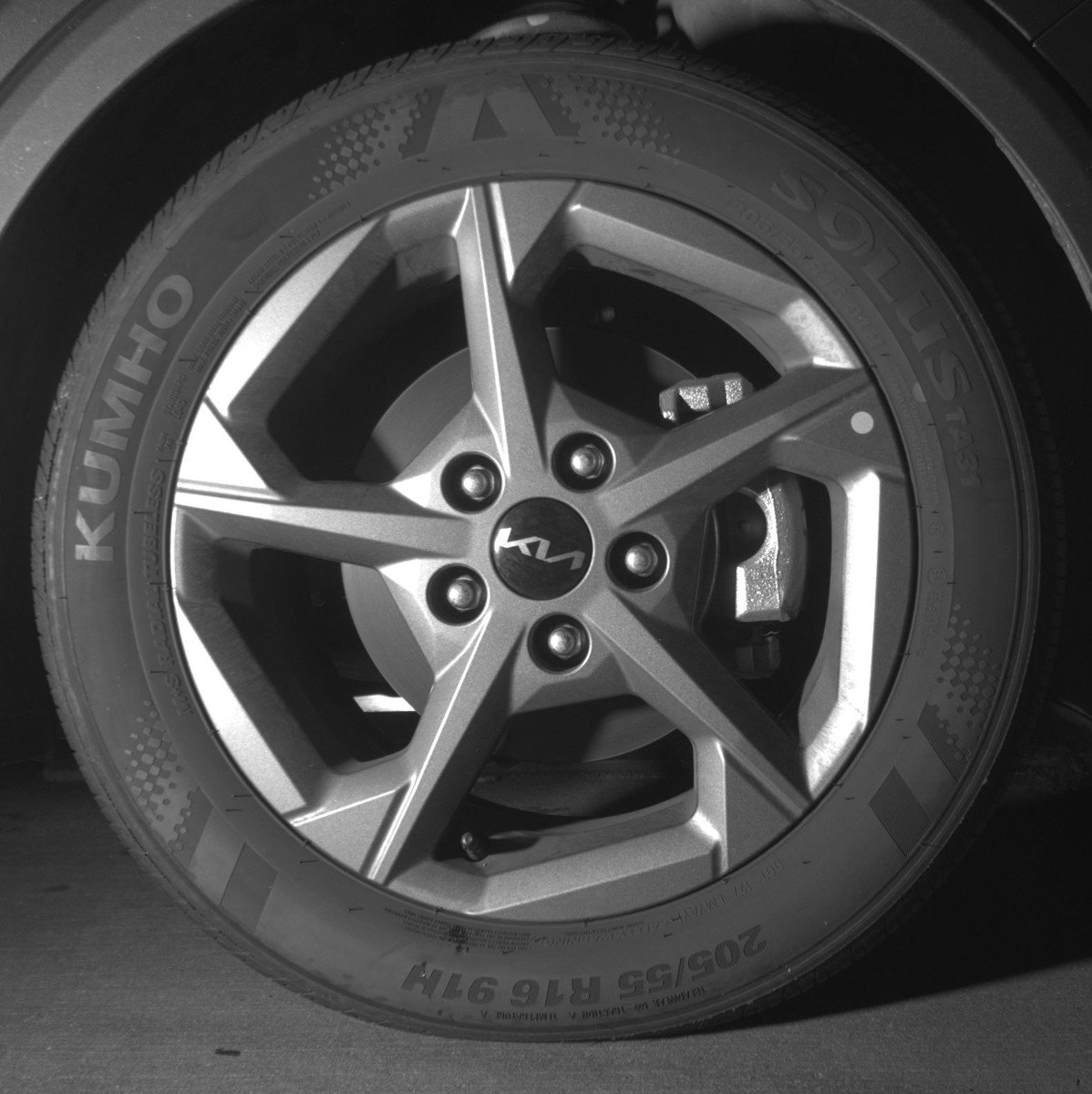 Used 2025 Kia K4 LXS image 13