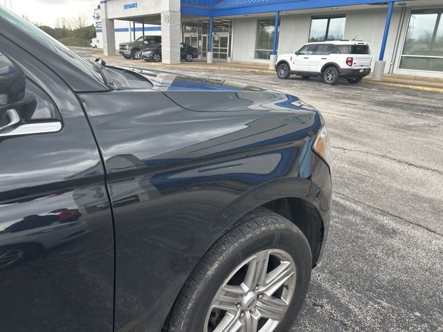 Used 2019 Ford Expedition XLT w/ Equipment Group 202A AWD/4WD image 4