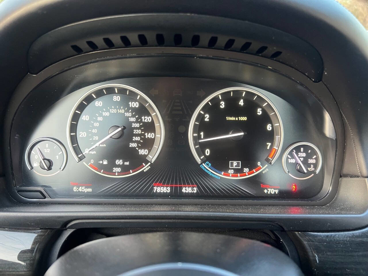 Used 2015 BMW 550i Sedan image 19