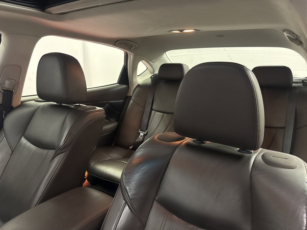 Used 2016 INFINITI Q70 L 3.7 w/ Deluxe Touring Package image 12