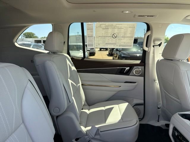New 2026 Buick Enclave Avenir w/ Super Cruise Package AWD/4WD image 44