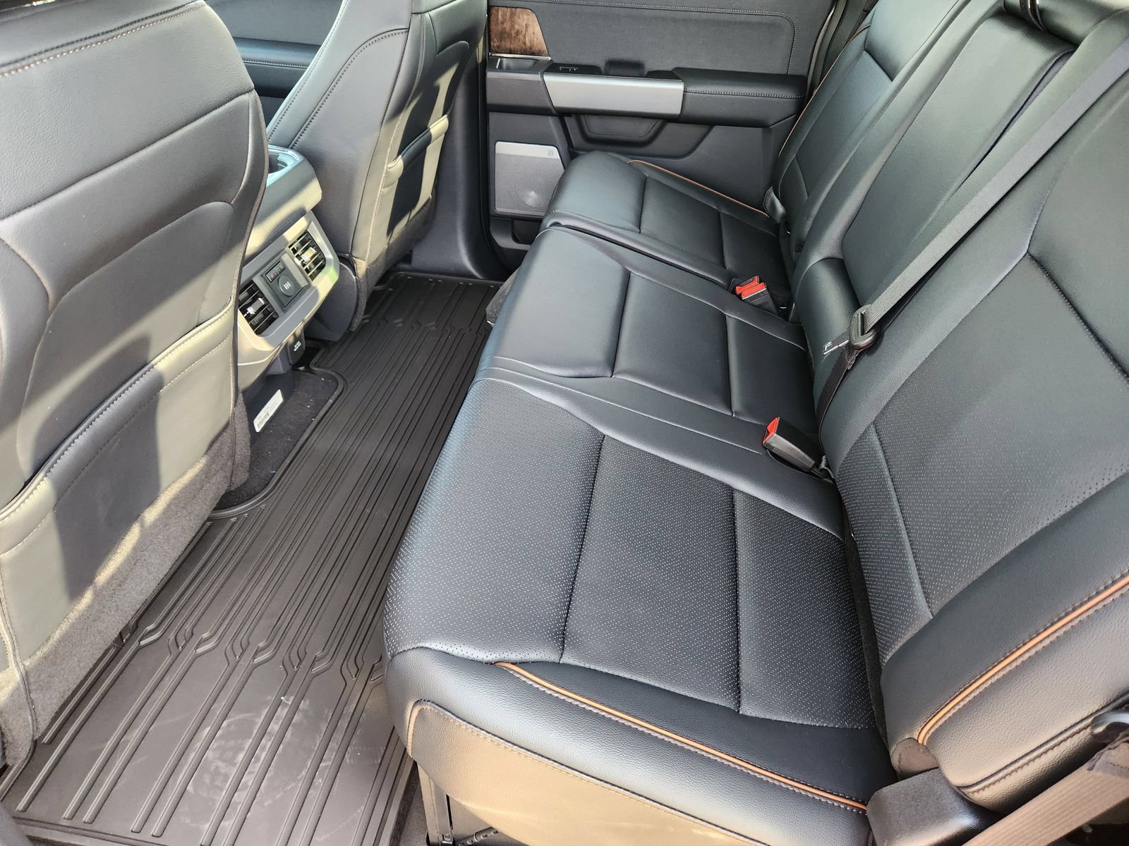 New 2026 Ford F250 Lariat w/ Chrome Package AWD/4WD image 25