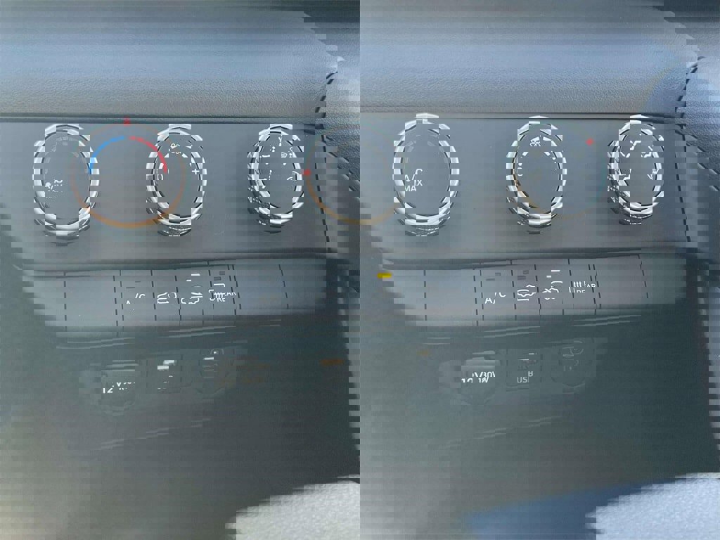 New 2026 Hyundai Elantra SE image 15