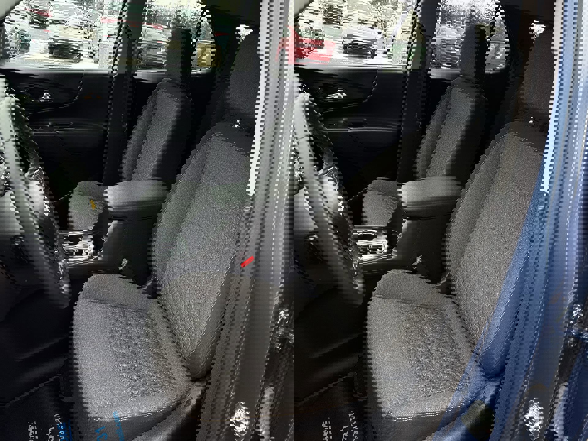 Certified 2024 Chevrolet Equinox LT w/ LPO, Floor Liner Package image 19