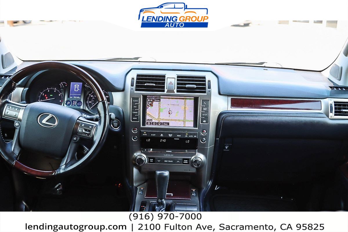 Used 2018 Lexus GX 460 Premium w/ Premium Package image 11