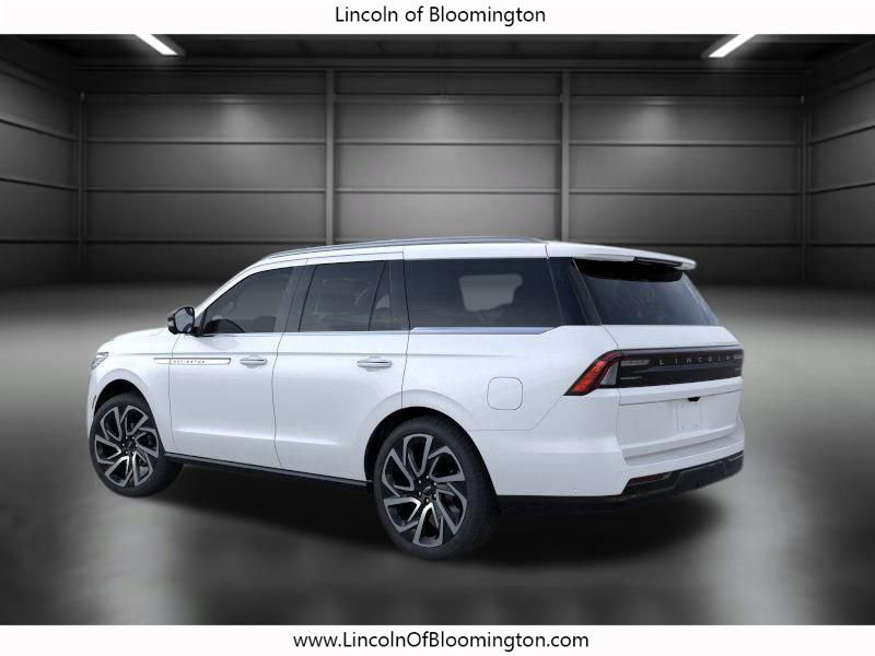 New 2026 Lincoln Navigator Reserve image 5