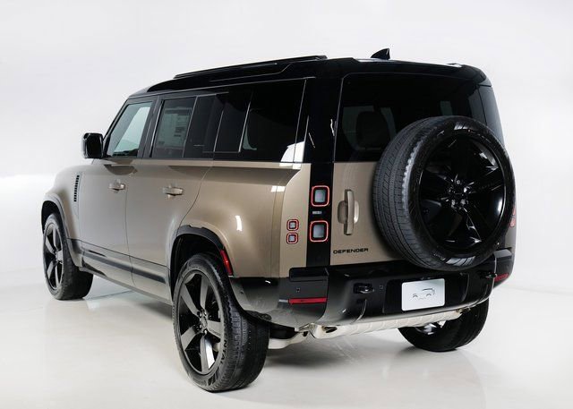 New 2026 Land Rover Defender 110 X-Dynamic SE image 33