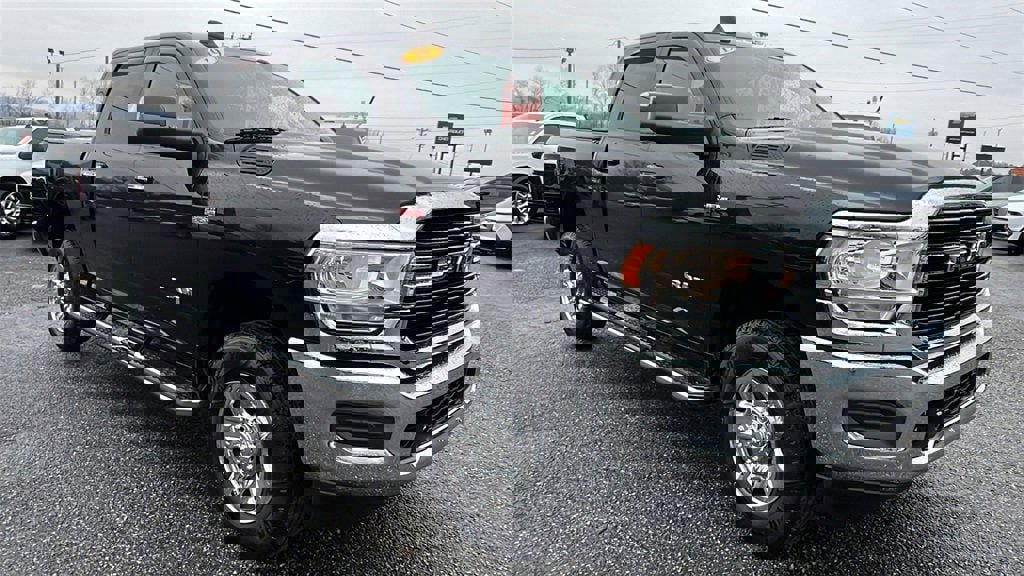 Used 2019 RAM 2500 Big Horn image 3