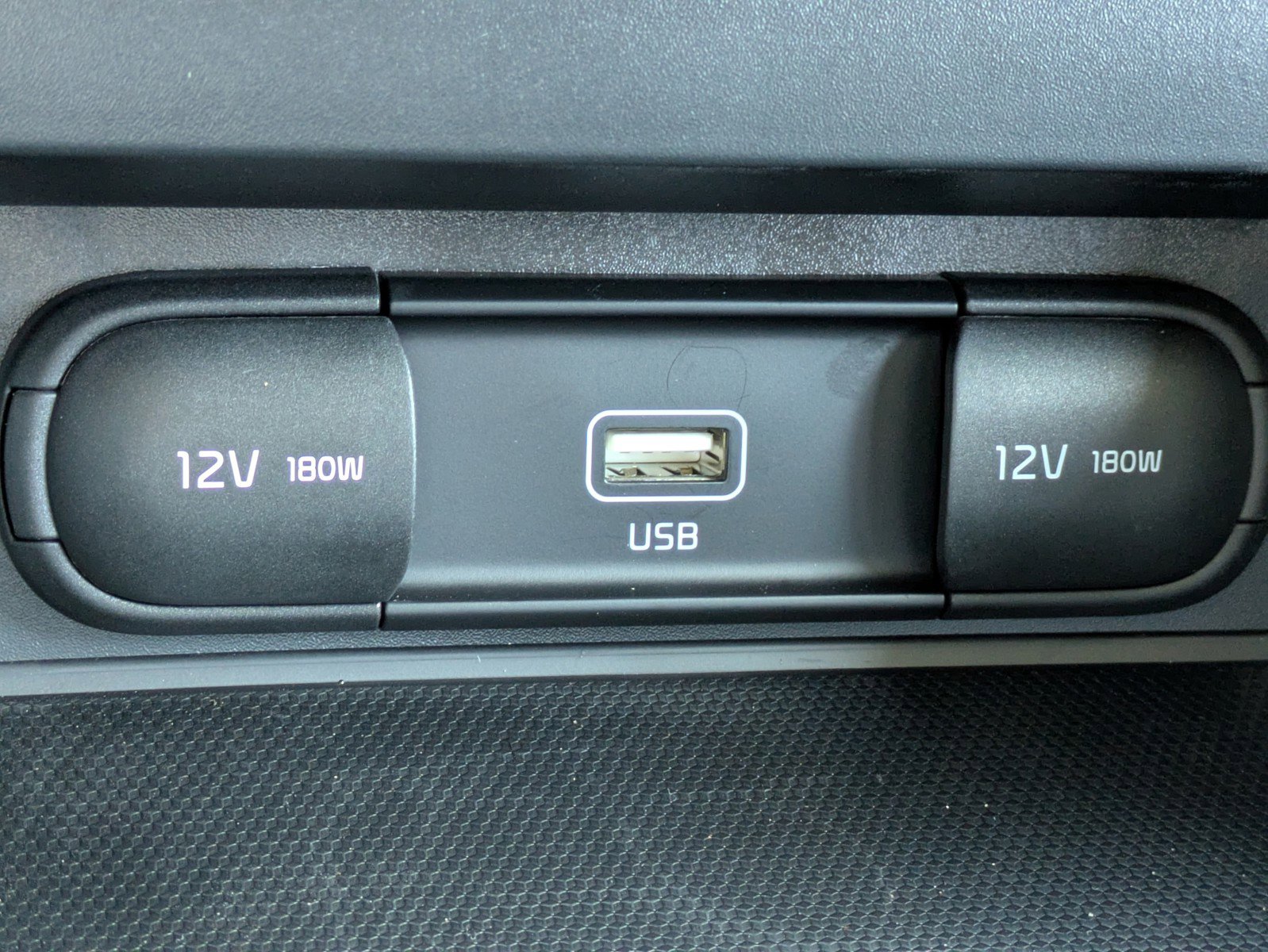 Certified 2021 Kia Soul LX FWD image 23