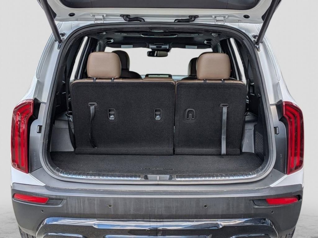 Certified 2022 Kia Telluride SX w/ SX Prestige Package image 9