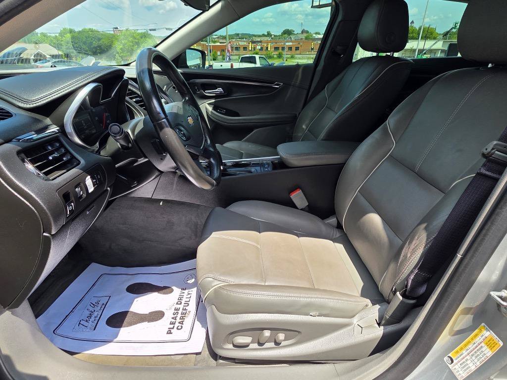 Used 2016 Chevrolet Impala LTZ FWD image 12