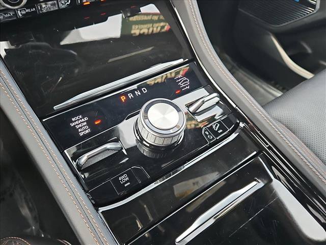 Used 2023 Jeep Grand Cherokee Summit AWD/4WD image 12