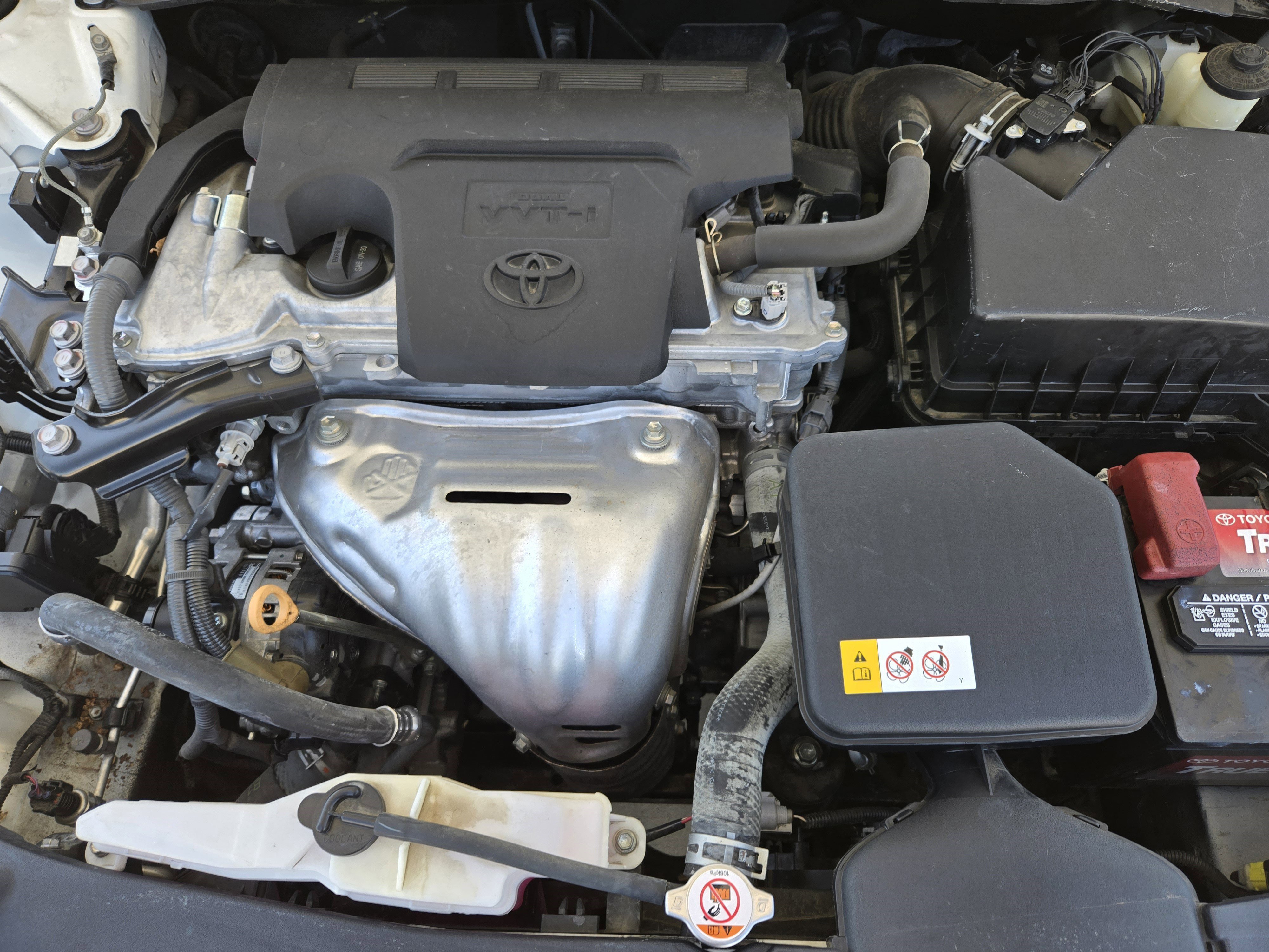 Used 2017 Toyota Camry SE image 25