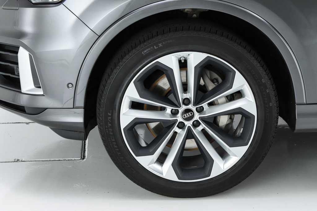 Used 2024 Audi Q7 3.0T Premium Plus w/ Premium Plus Package AWD/4WD image 9