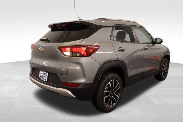 New 2026 Chevrolet TrailBlazer LT w/ Convenience Package image 2