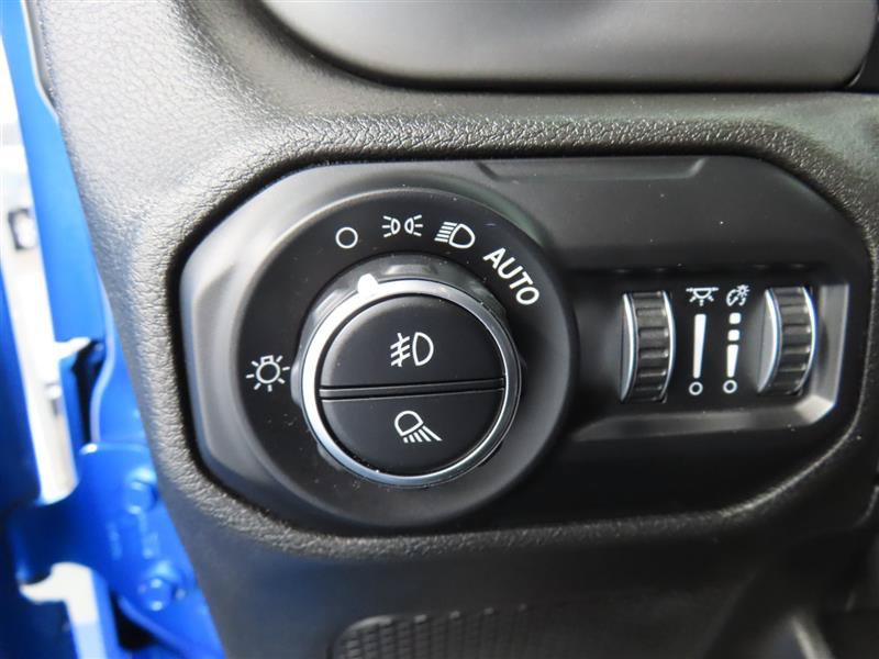 Used 2021 Jeep Gladiator Sport AWD/4WD image 12
