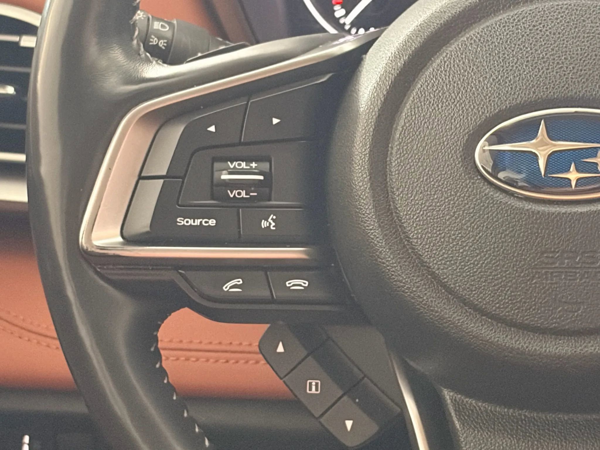 Used 2022 Subaru Legacy Touring XT image 29