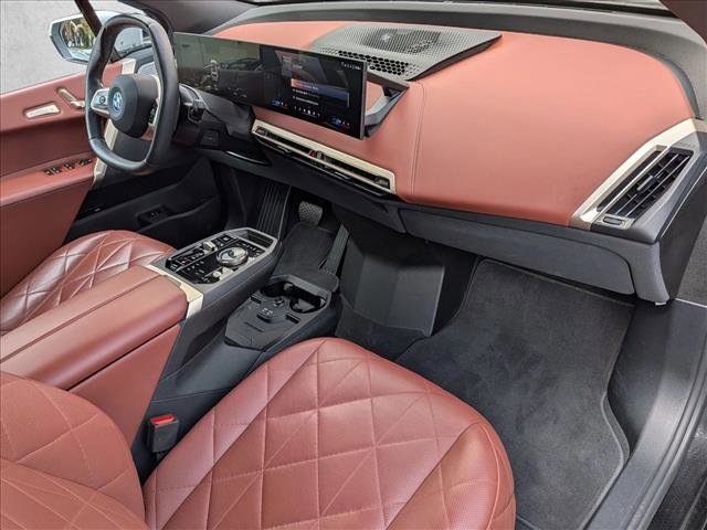 Used 2024 BMW iX xDrive50 w/ Premium Package AWD/4WD image 24