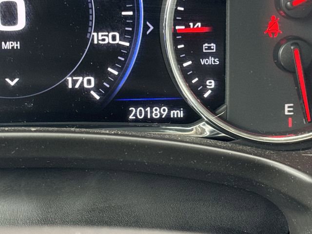 Used 2023 GMC Terrain Denali w/ Black Diamond Edition AWD/4WD image 12