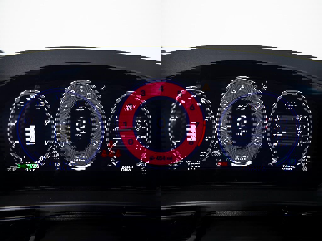 New 2026 Porsche Cayenne GTS image 19