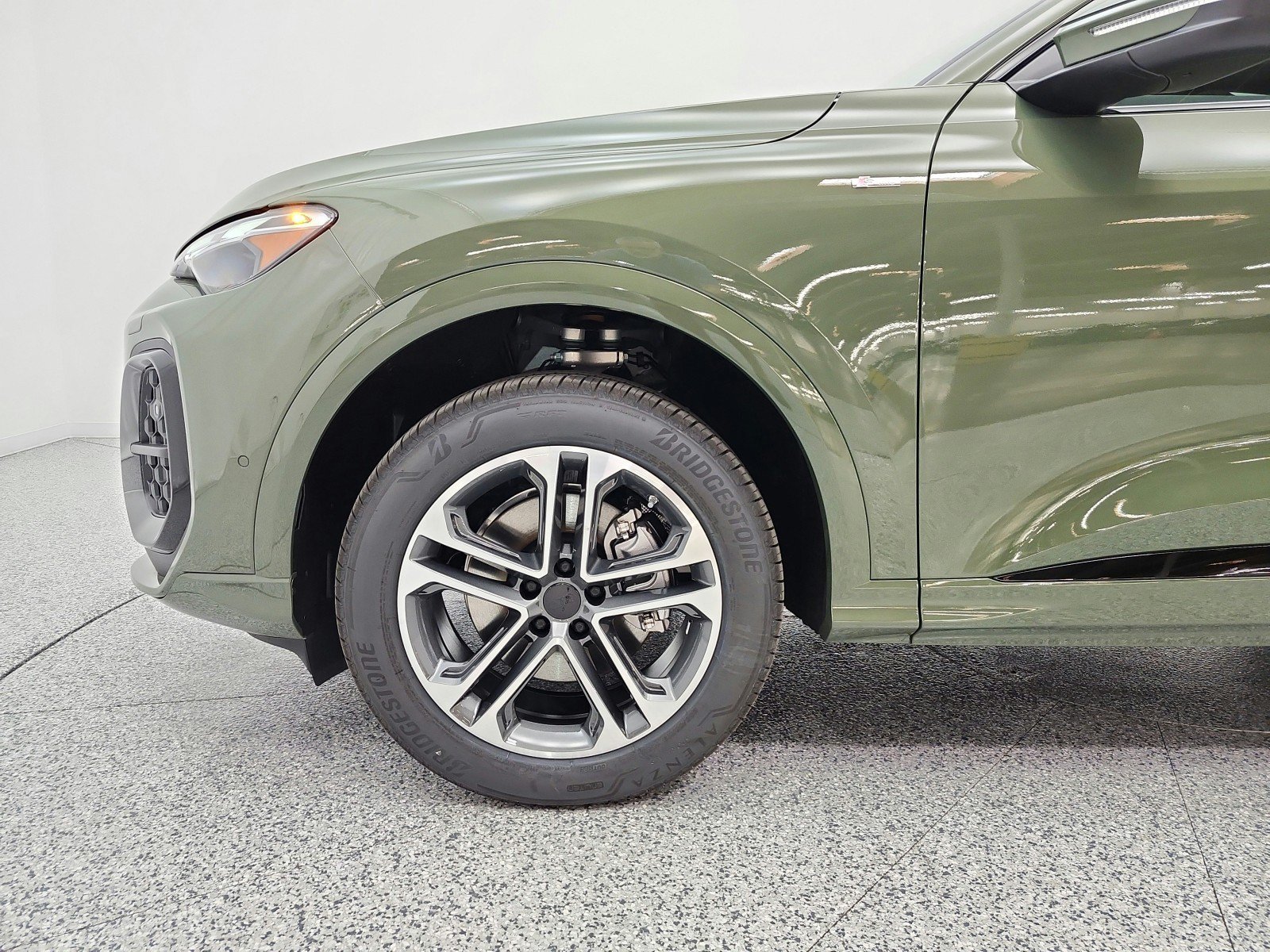 New 2026 Audi Q5 2.0T AWD/4WD image 15