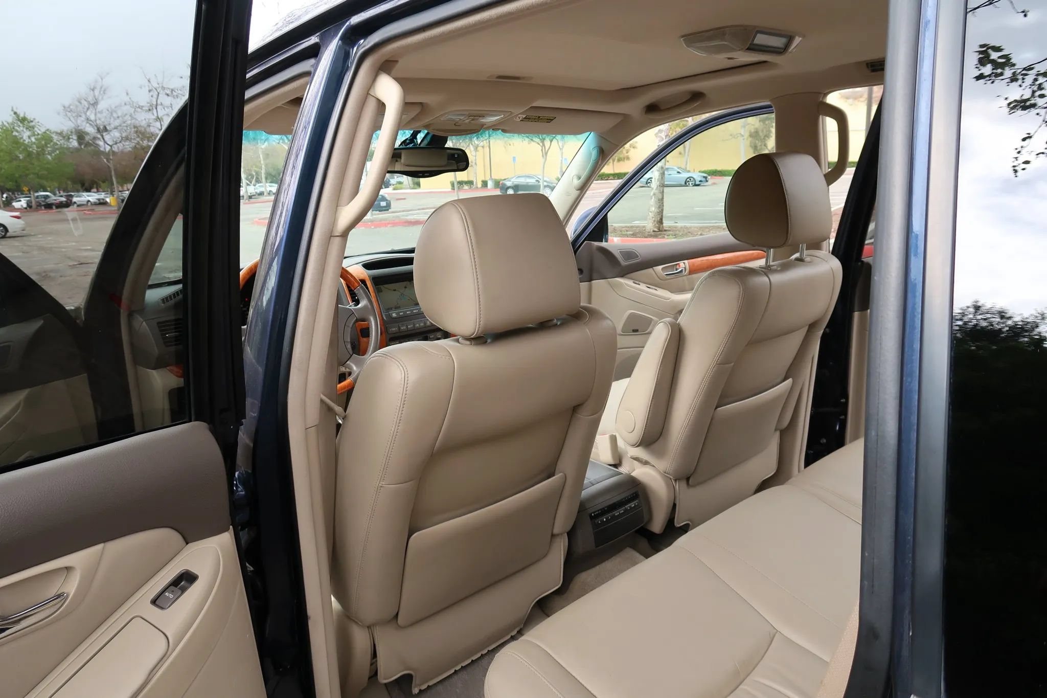 Used 2004 Lexus GX 470 AWD/4WD image 21
