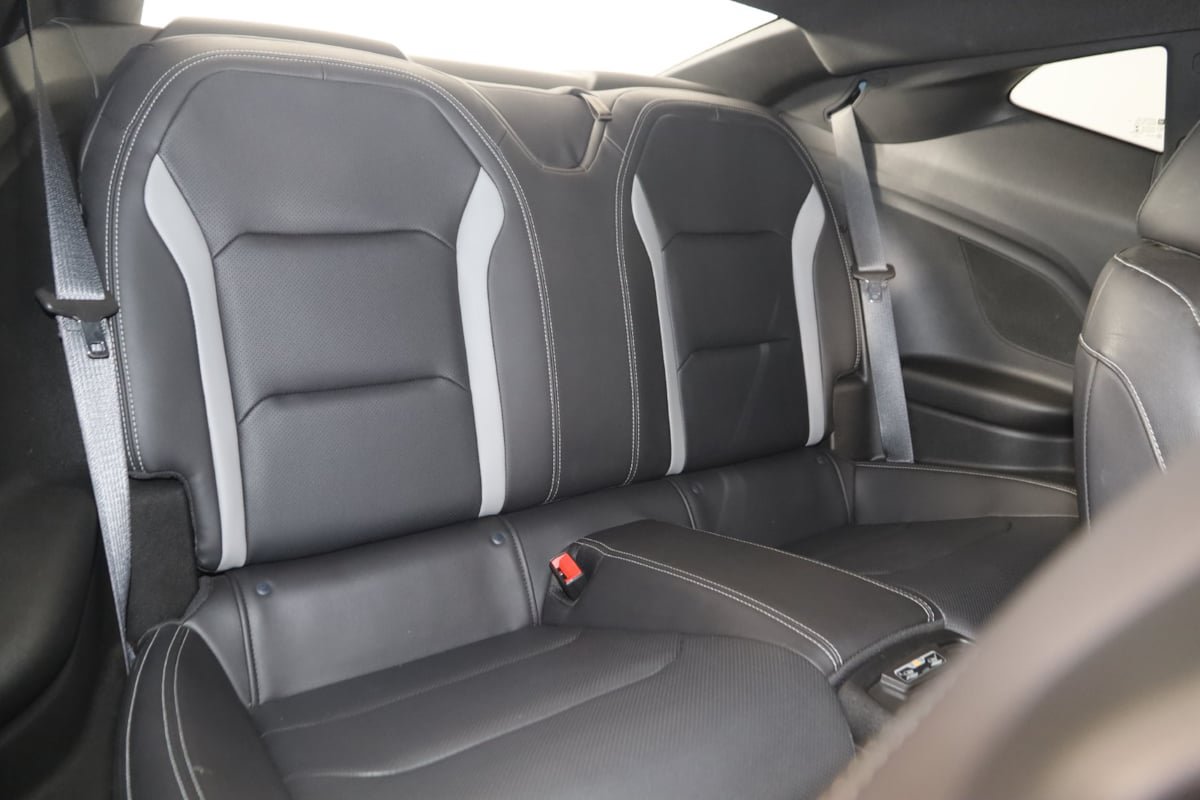 Used 2018 Chevrolet Camaro SS RWD image 16