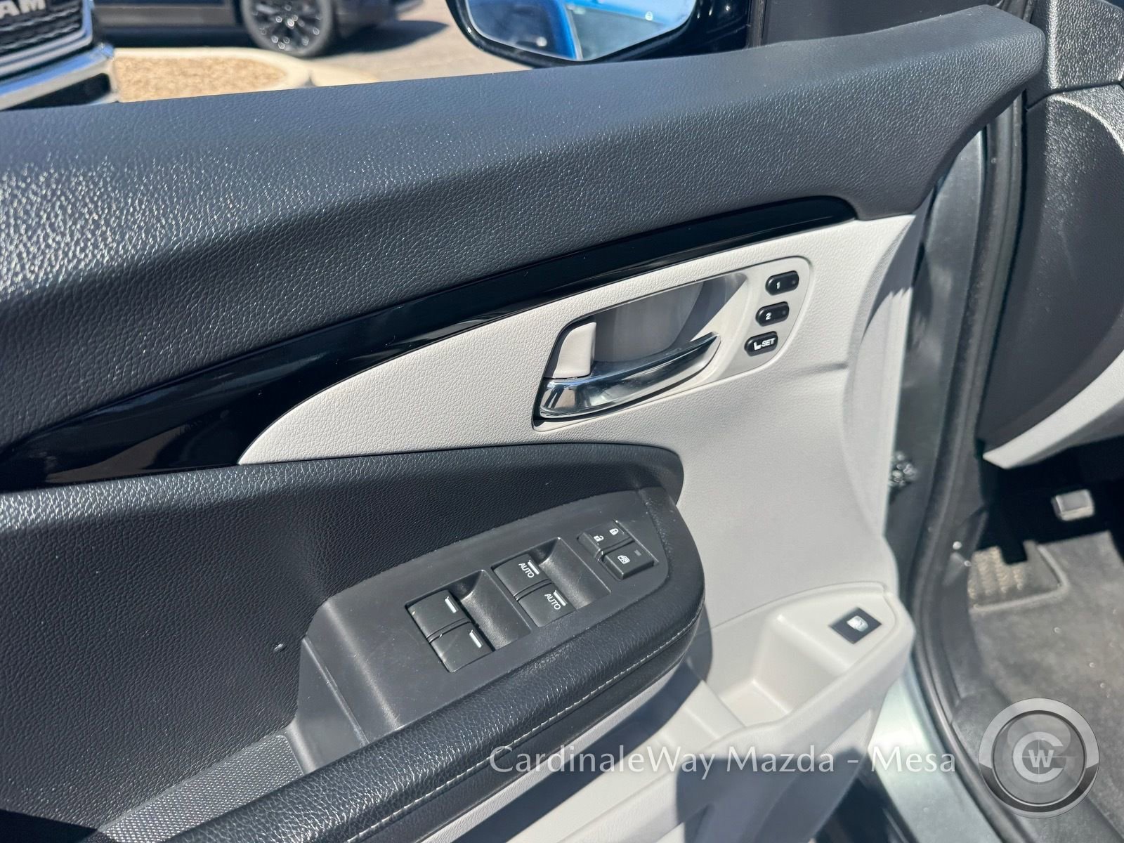 Used 2018 Honda Ridgeline RTL-E image 12