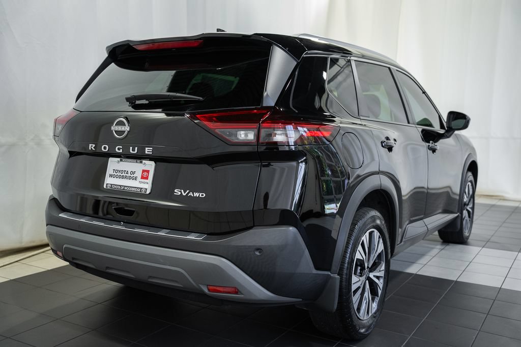 Used 2023 Nissan Rogue SV w/ SV Premium B Package AWD/4WD image 4