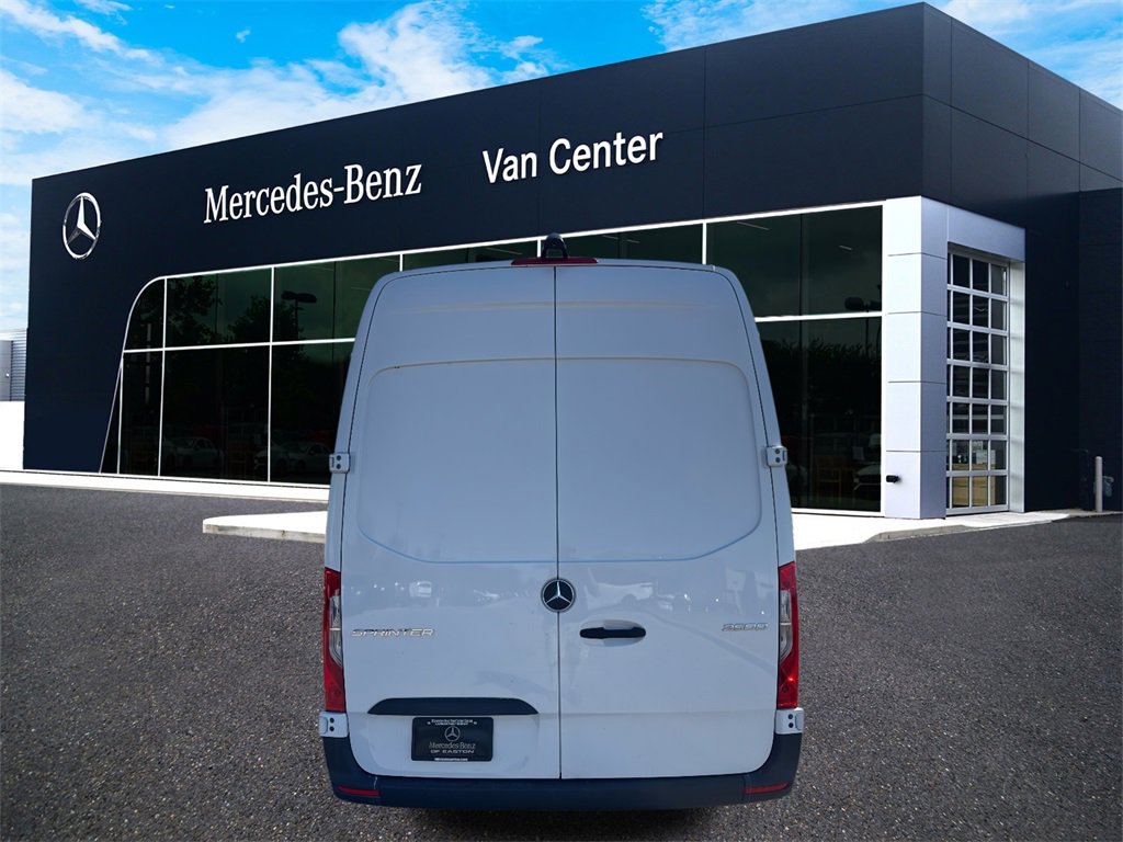 New 2025 Mercedes-Benz Sprinter 2500 image 4
