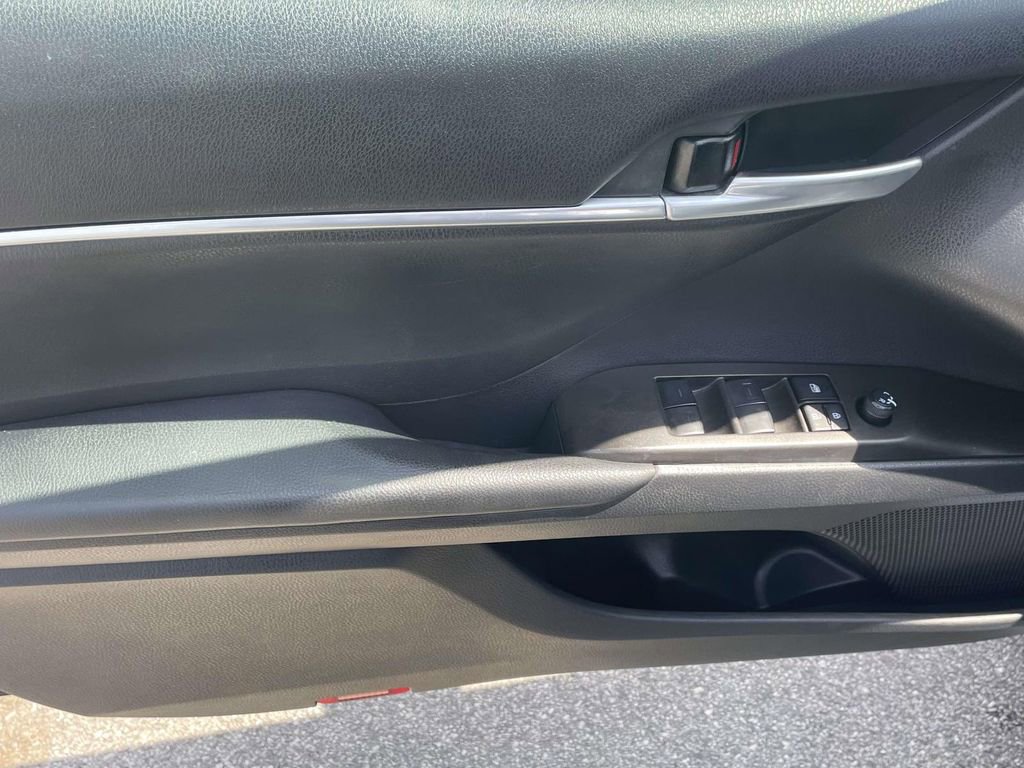 Used 2024 Toyota Camry LE FWD image 13