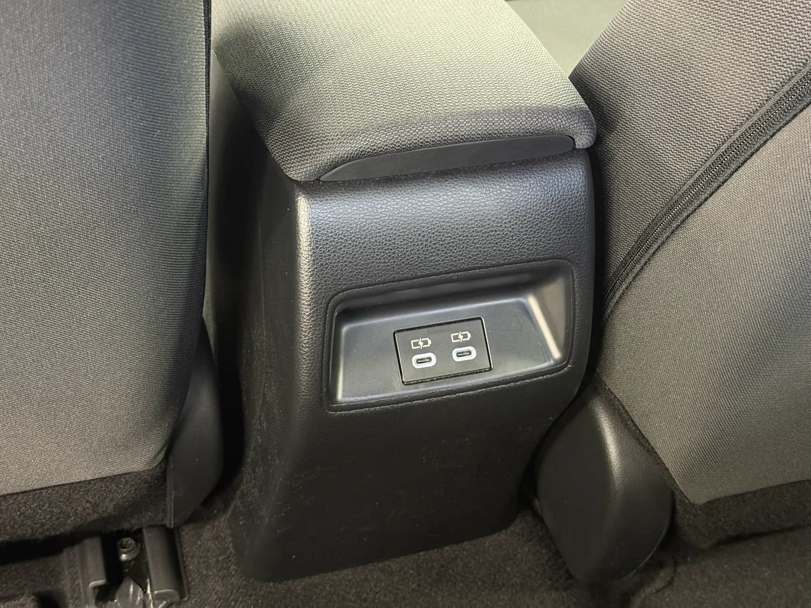 Used 2023 Toyota Corolla LE FWD image 25
