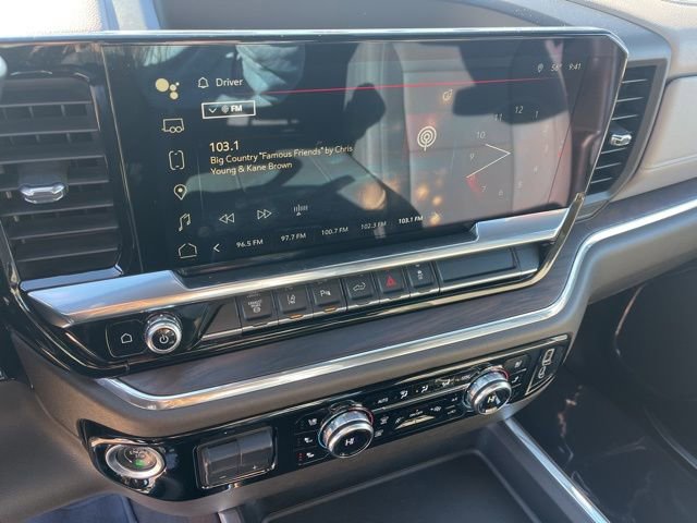 Used 2024 GMC Sierra 2500 SLT w/ SLT Premium Package image 31