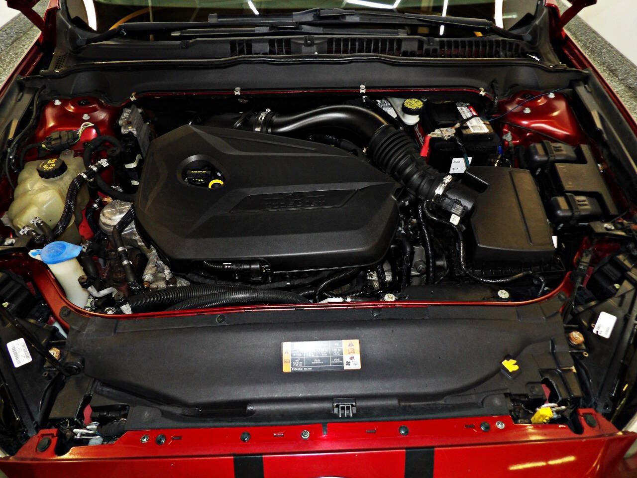 Used 2013 Ford Fusion SE FWD image 23
