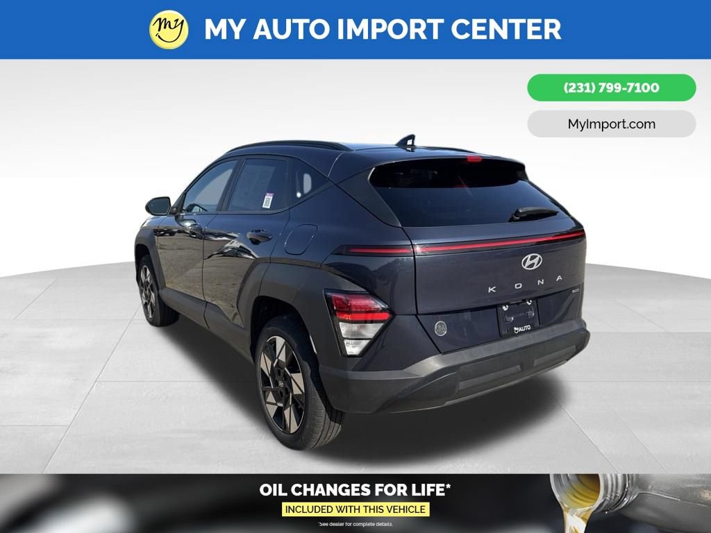 Used 2025 Hyundai Kona SEL AWD/4WD image 5