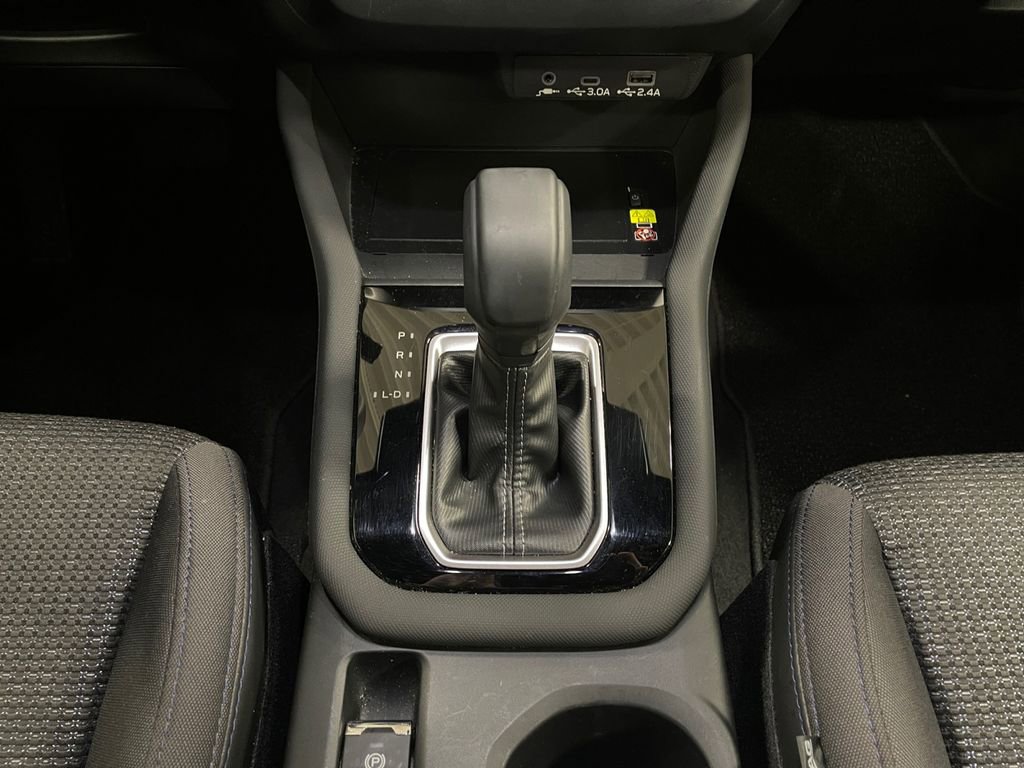 Certified 2025 Subaru Forester Premium image 13