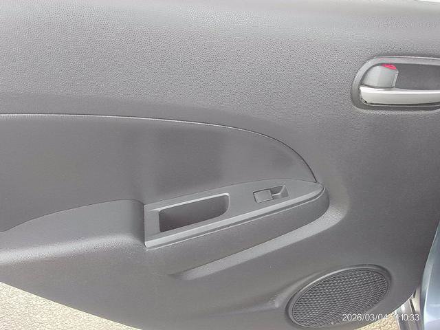 Used 2014 MAZDA MAZDA2 Sport FWD image 15