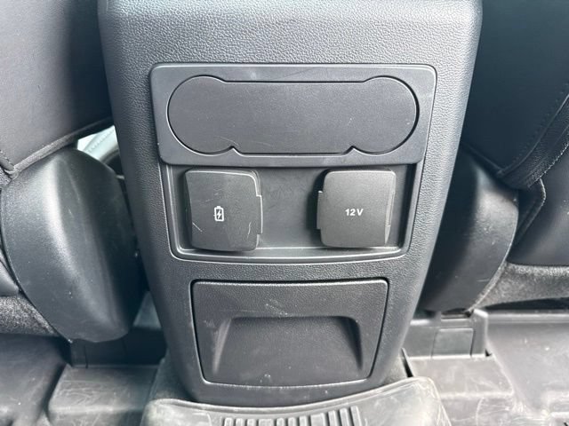 Used 2023 Ford Explorer XLT w/ Equipment Group 202A AWD/4WD image 41