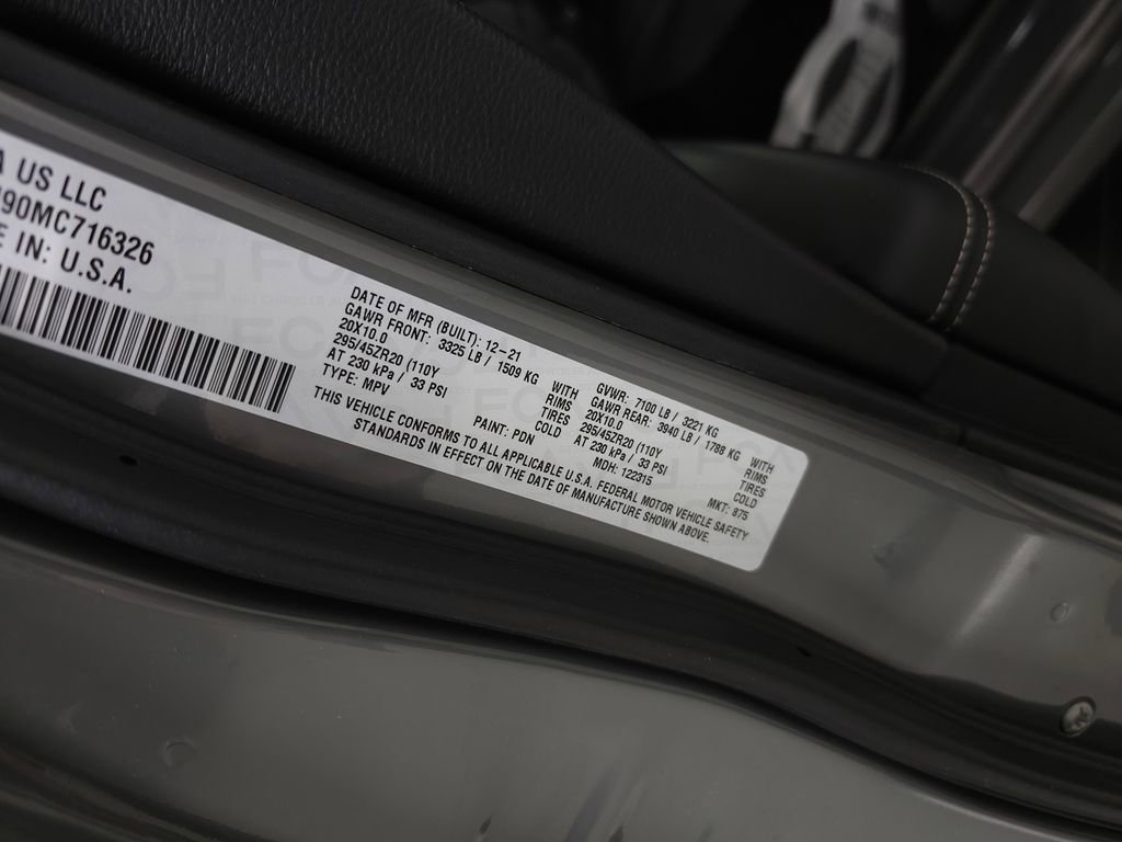 Used 2021 Dodge Durango SRT Hellcat w/ Technology Group AWD/4WD image 40