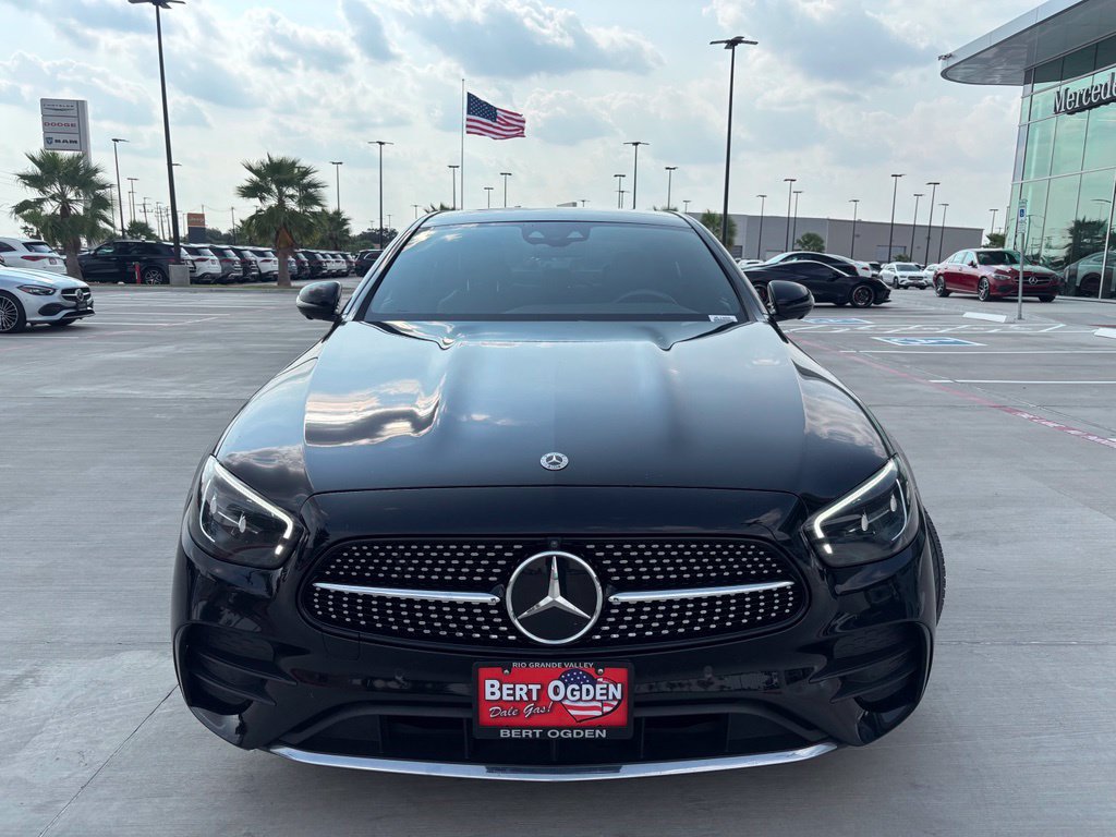 Used 2023 Mercedes-Benz E 350 4MATIC Sedan image 15