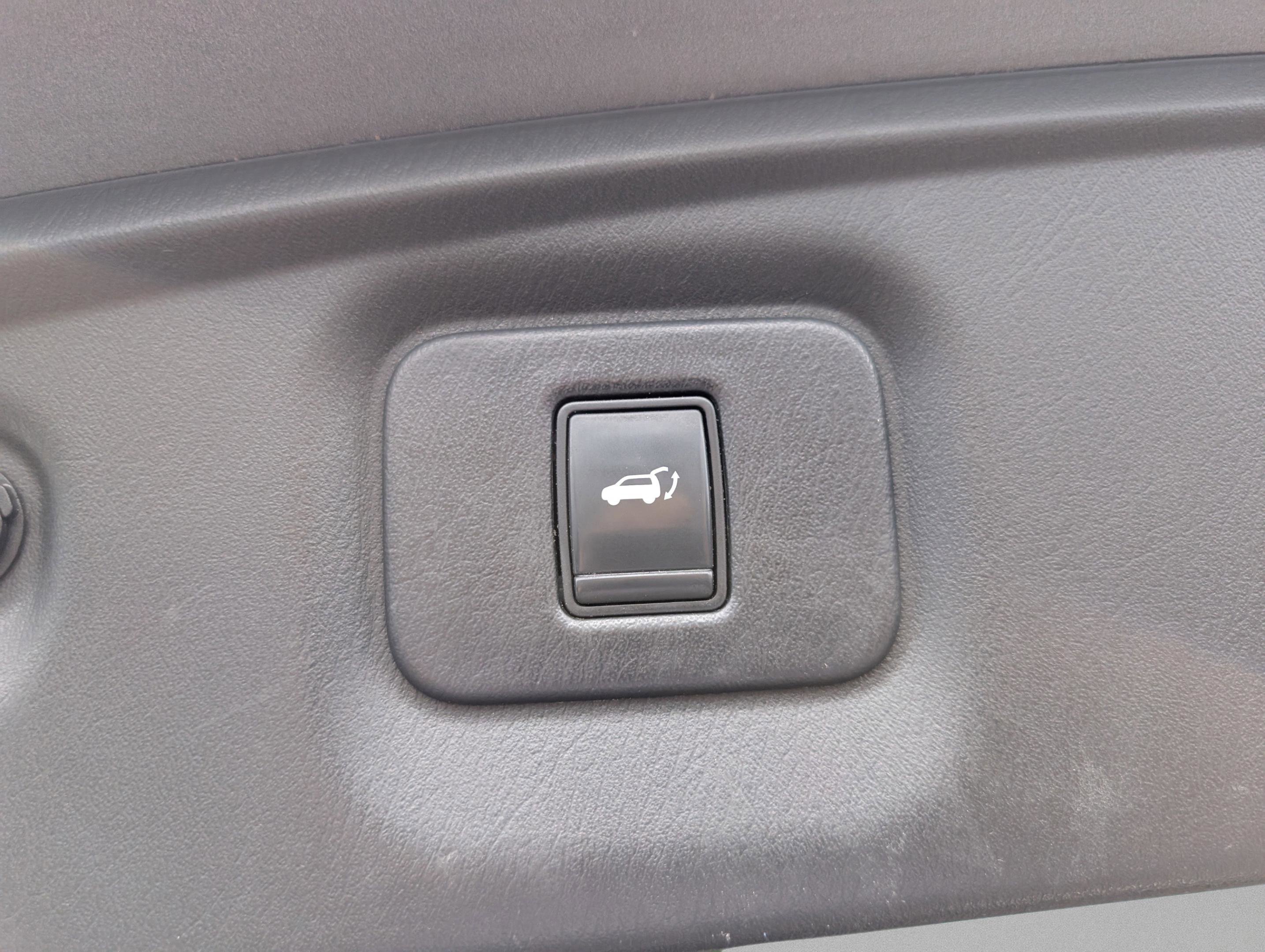 Used 2015 INFINITI QX60 AWD w/ Premium Plus Package image 21