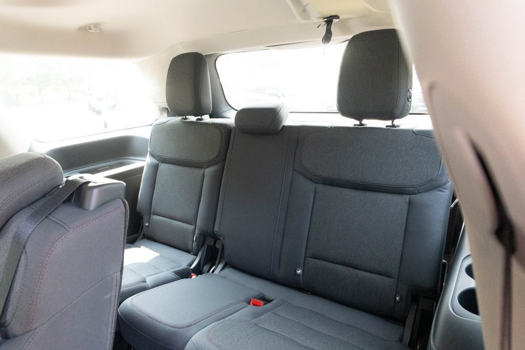 Used 2025 Ford Expedition Active RWD image 25